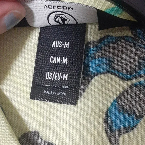 Volcom Green And Blue Hawaiian Shirt. Size Medium. New With Tags. - Picture 7 of 10